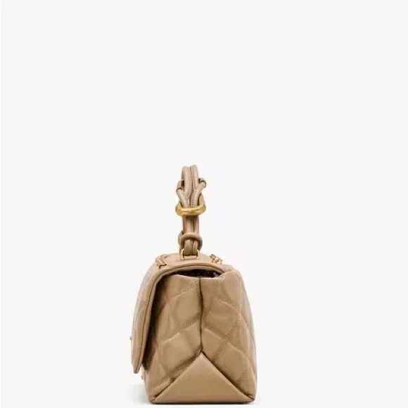 Marc Jacob’s THE QUILTED DUAL CONVERTIBLE SHOULDER - Picture 7 of 14